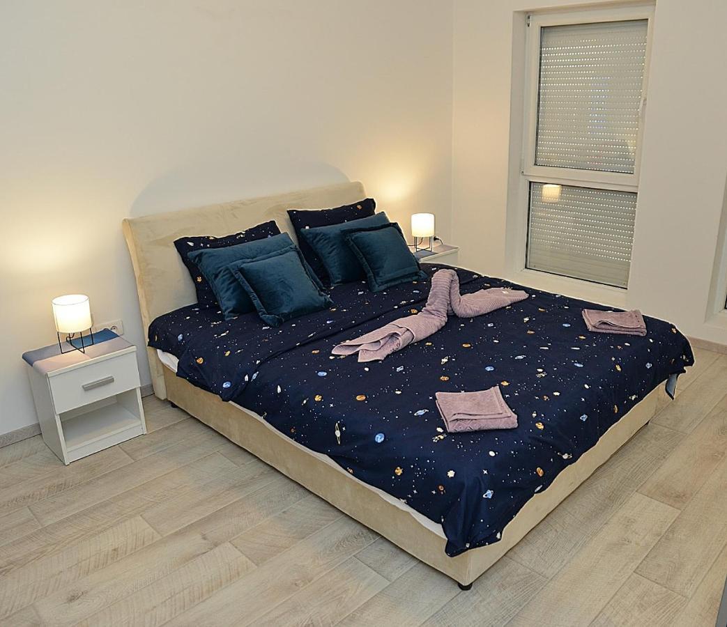 Stan na dan Raška Apartment Bagian luar foto